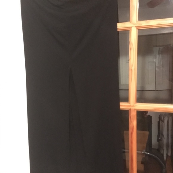 Black long skirt - Picture 2 of 2